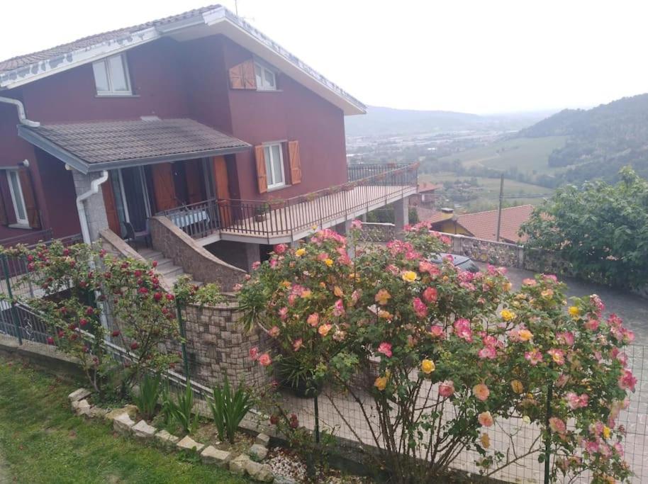 Cenate Sopra Mansarda In Villa المظهر الخارجي الصورة